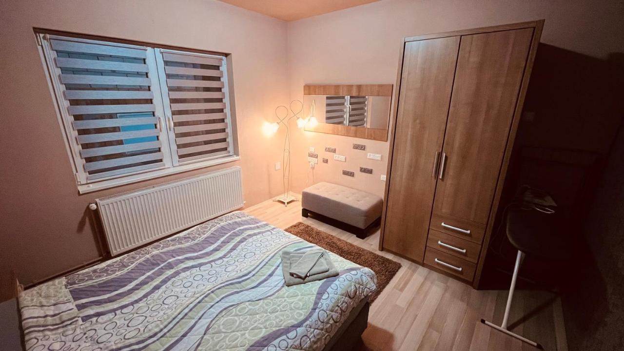 Apartman-Suite "Marinero" Vrsac Exterior photo